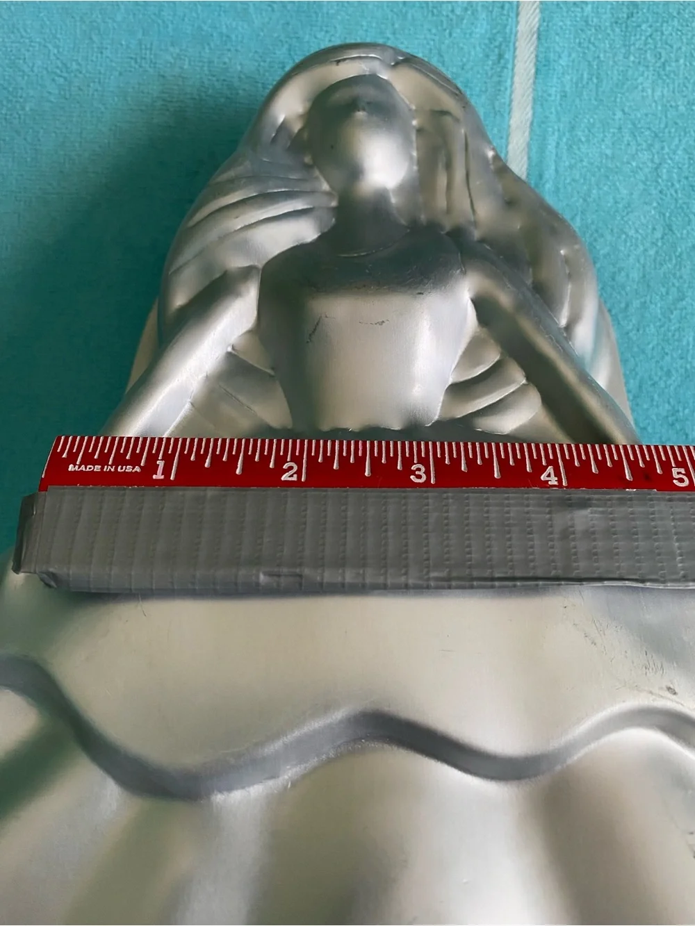 1995 Wilton Barbie Cake Pan